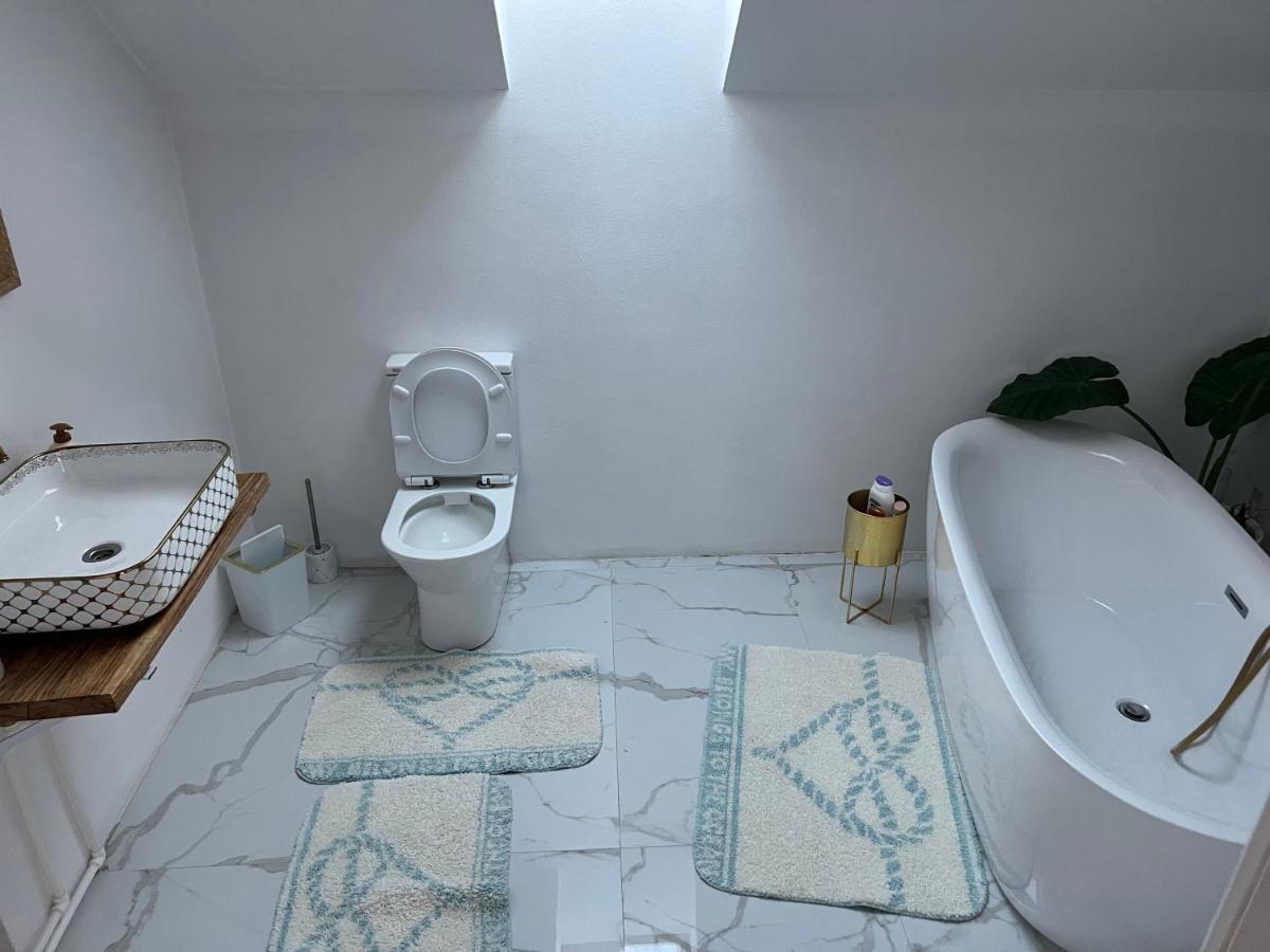 Casa Dea Villa Gladna Montana Eksteriør billede